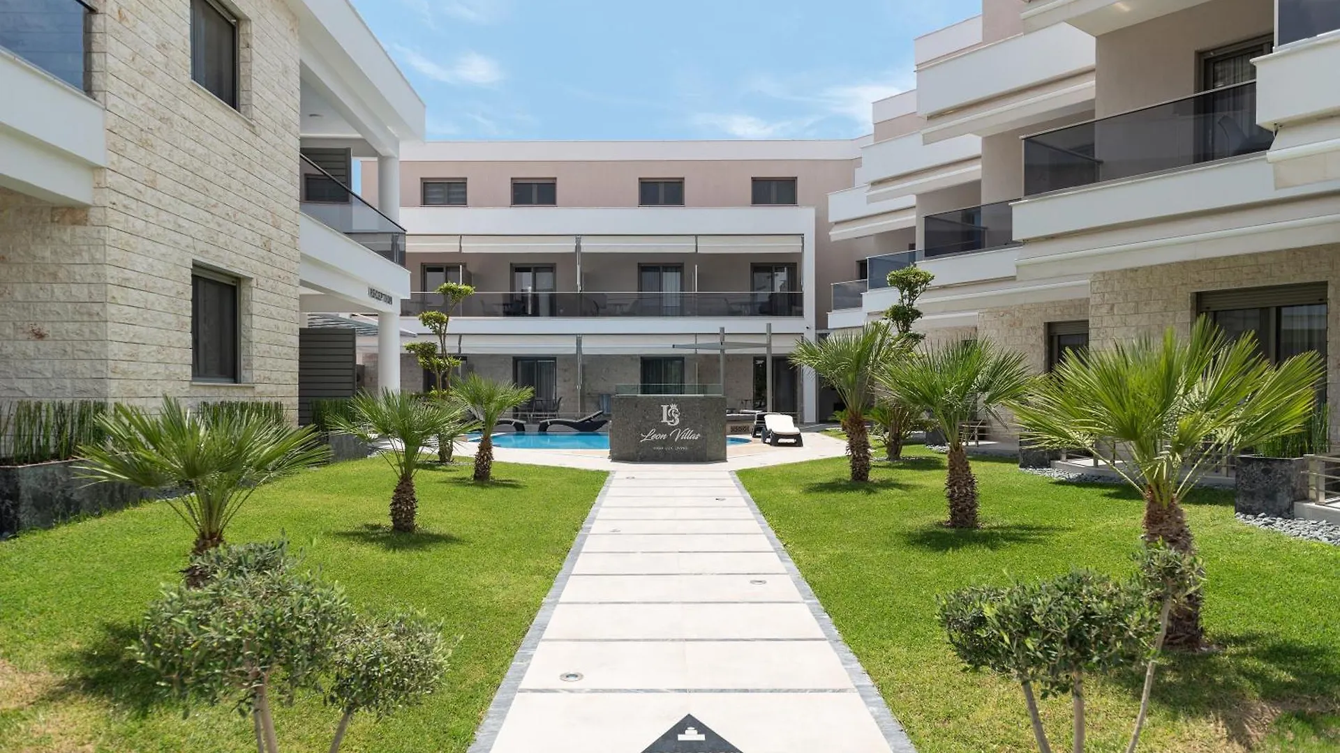 Leon Villas Nikiti  Grécia