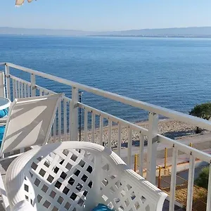  Apartment Sea View Perea