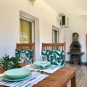  Apartment Relax