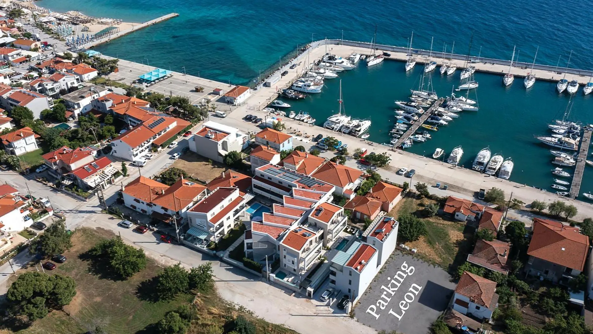 Apartment Leon Villas Nikiti