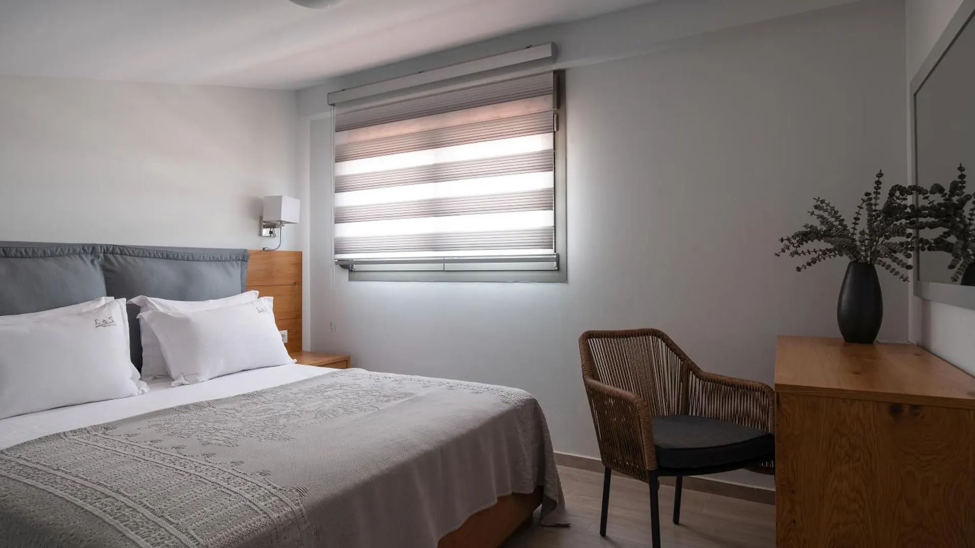 Leon Villas Nikiti
